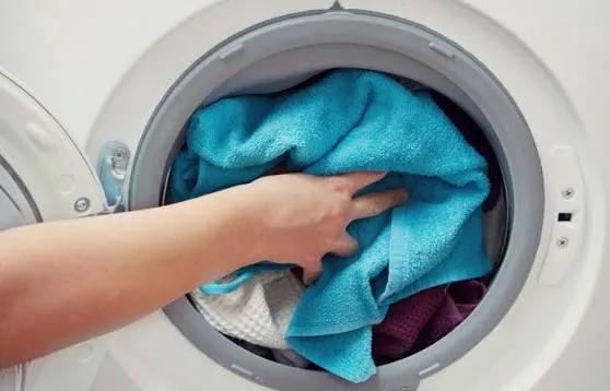 Tất tần tật những điều bạn chưa biết về giặt ủi khô và máy giặt khô công nghiệp